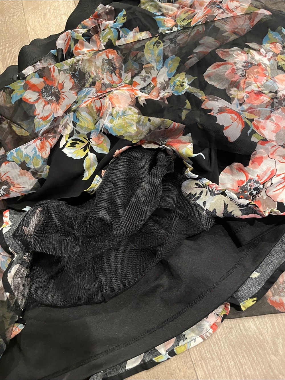🌸 Torrid Floral Layered Tulle Skirt nwt - Picture 5 of 5